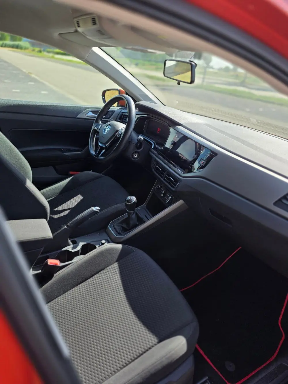 Volkswagen Polo 1.0 TSI 95pk 2019 uit 2019, foto 9