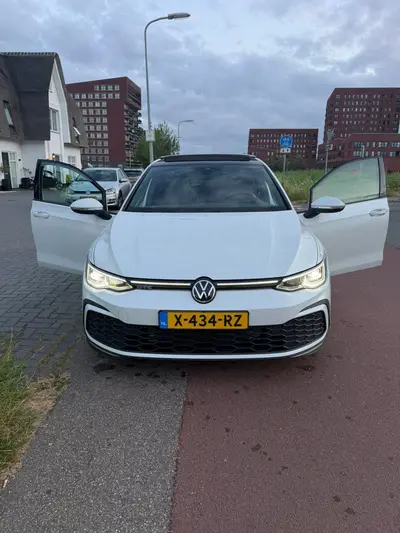 Volkswagen Golf 8 GTE Ehybrid 245pk DSG 2020 Wit uit 2020