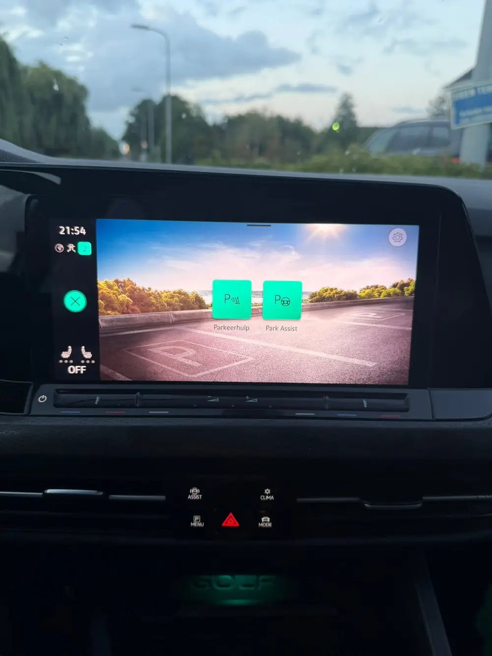 Volkswagen Golf 8 GTE Ehybrid 245pk DSG 2020 Wit uit 2020, foto 14