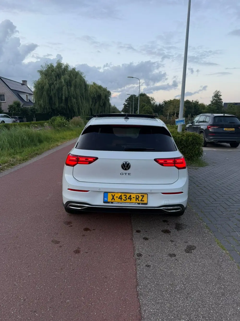 Volkswagen Golf 8 GTE Ehybrid 245pk DSG 2020 Wit uit 2020, foto 4