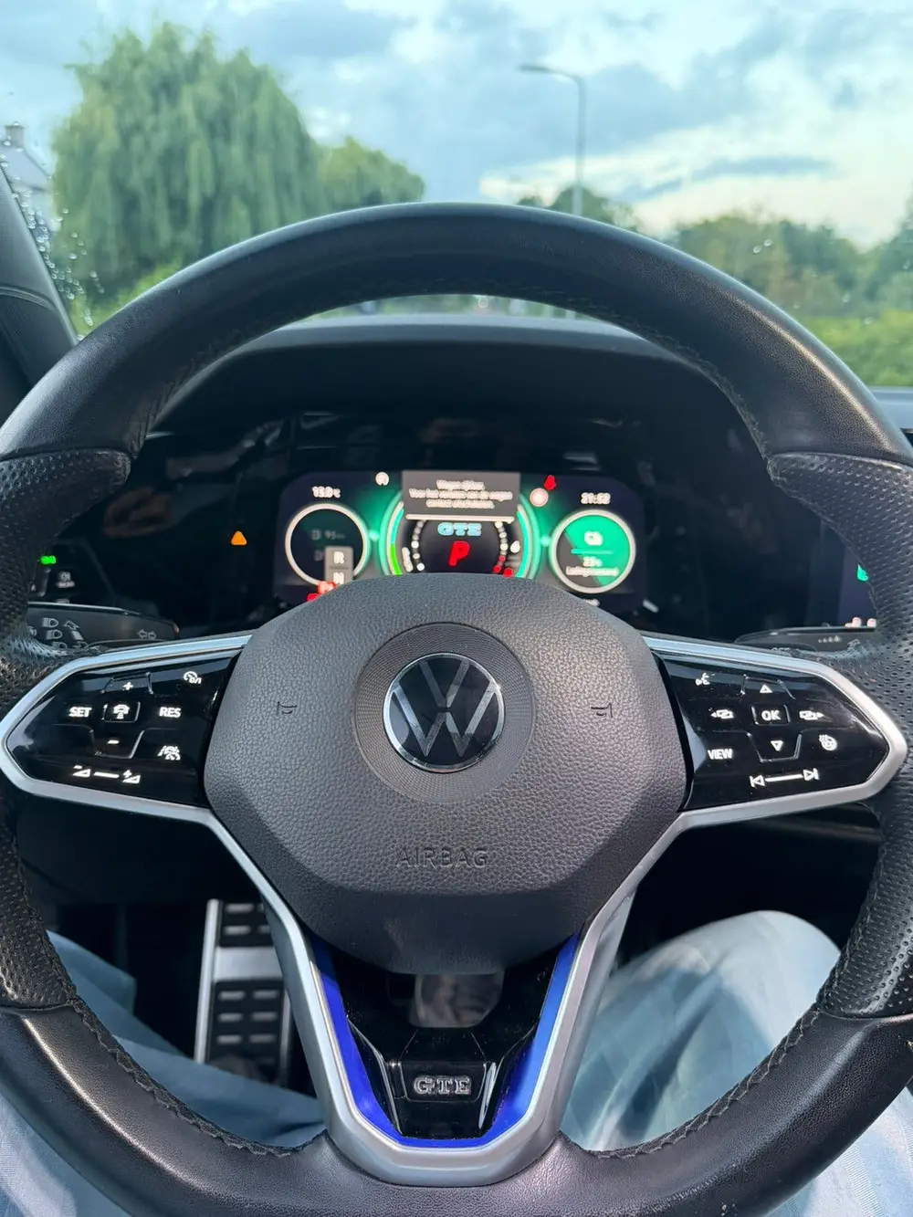 Volkswagen Golf 8 GTE Ehybrid 245pk DSG 2020 Wit uit 2020, foto 9