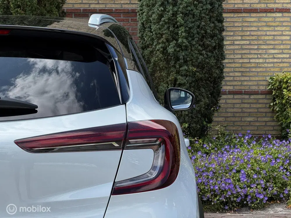 Renault Captur 1.6 E-Tech Plug-in Hybrid 160 Intens 360-C uit 2020, foto 9