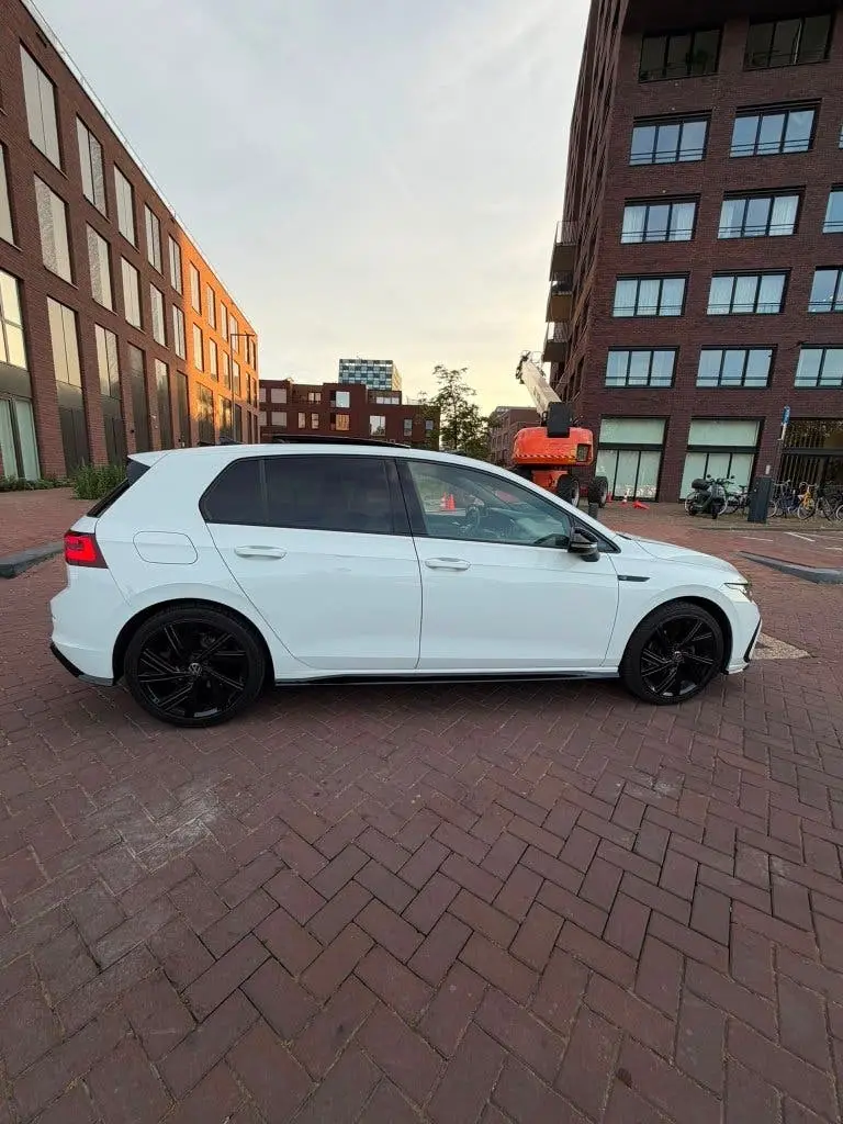 Volkswagen Golf 1.5 Etsi 131pk 7-DSG 2022 Wit uit 2022, foto 5