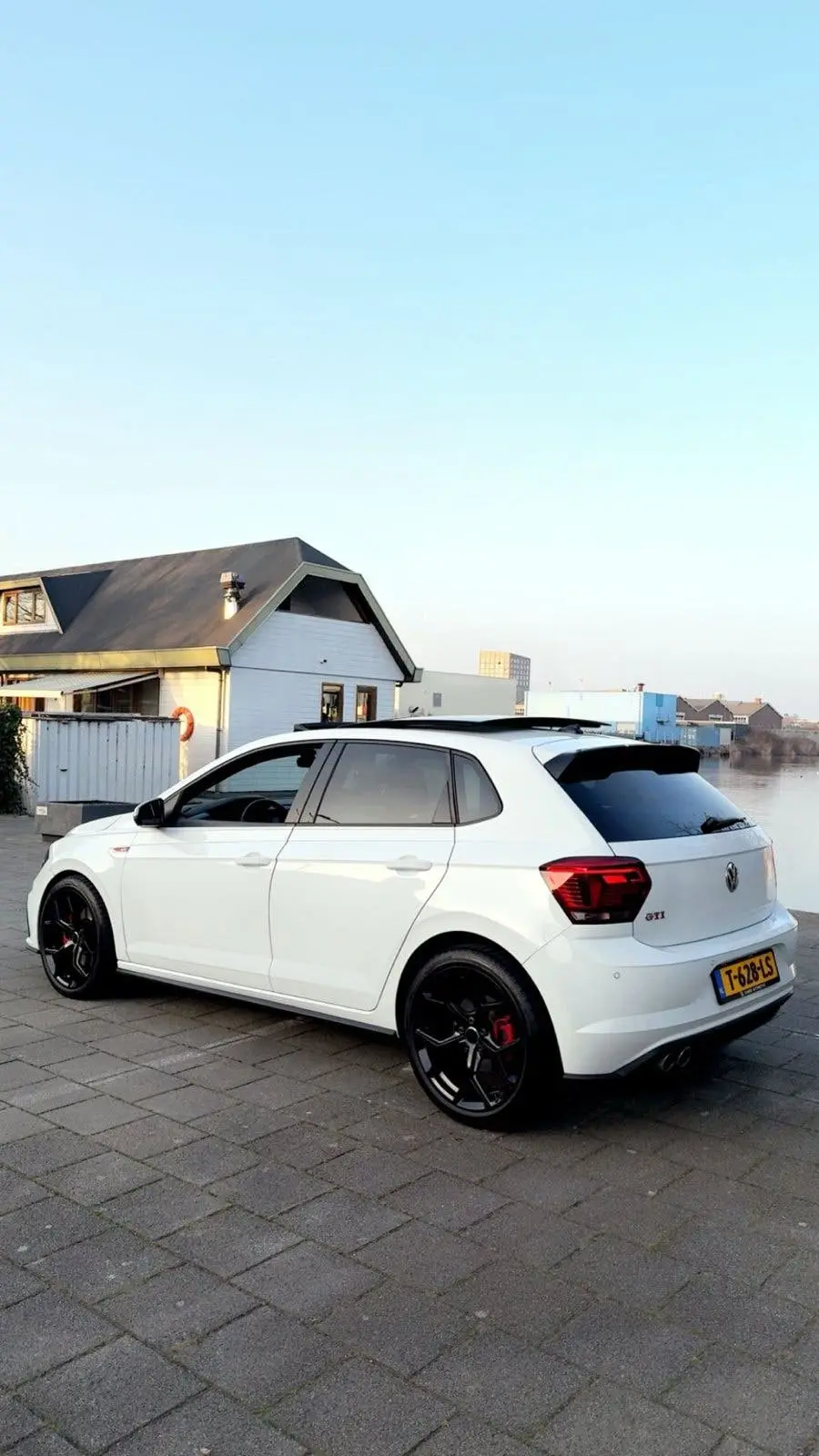 Volkswagen Polo 2.0 TSI 200pk 6-DSG 2019 Wit uit 2019, foto 3