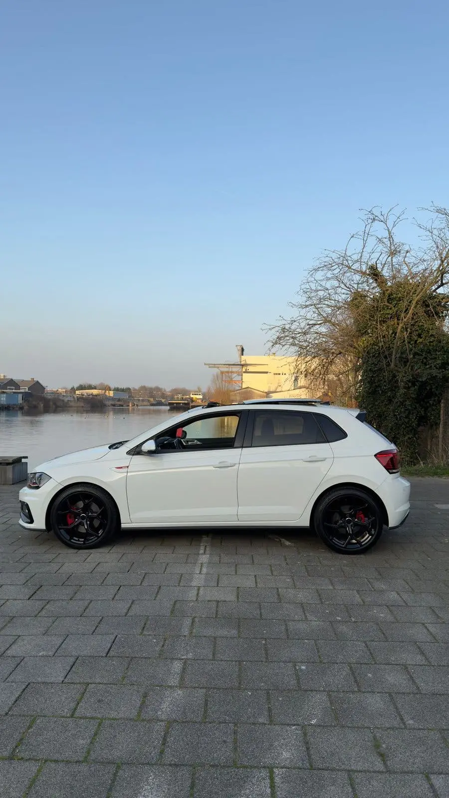 Volkswagen Polo 2.0 TSI 200pk 6-DSG 2019 Wit uit 2019, foto 4