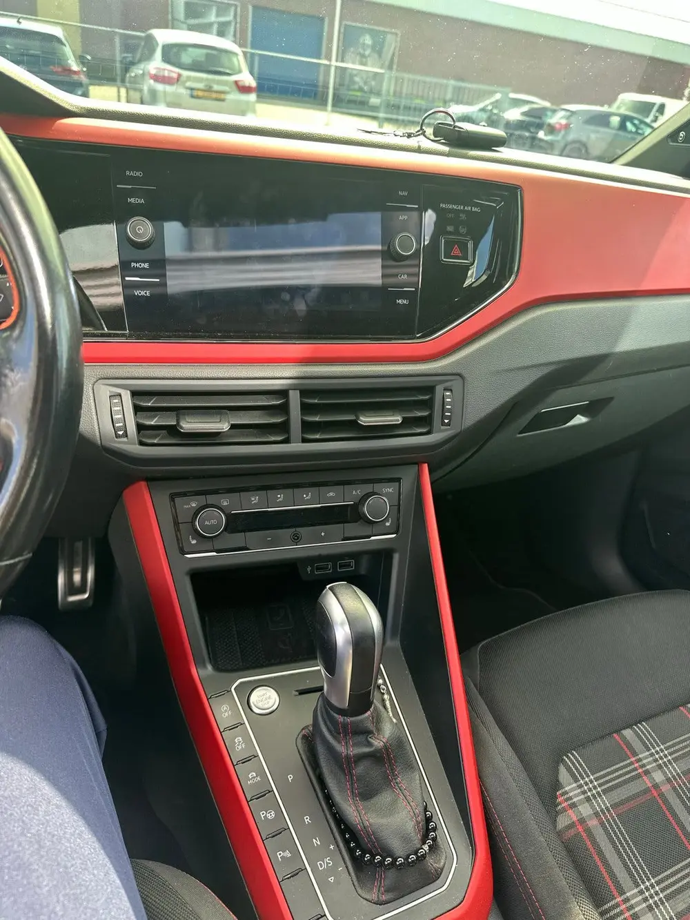 Volkswagen Polo 2.0 TSI 200pk 6-DSG 2020 Wit uit 2020, foto 11