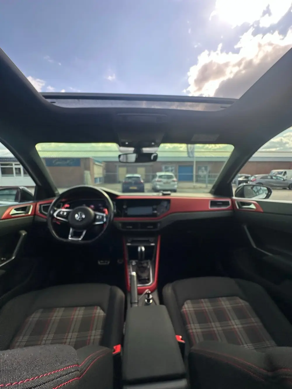 Volkswagen Polo 2.0 TSI 200pk 6-DSG 2020 Wit uit 2020, foto 16