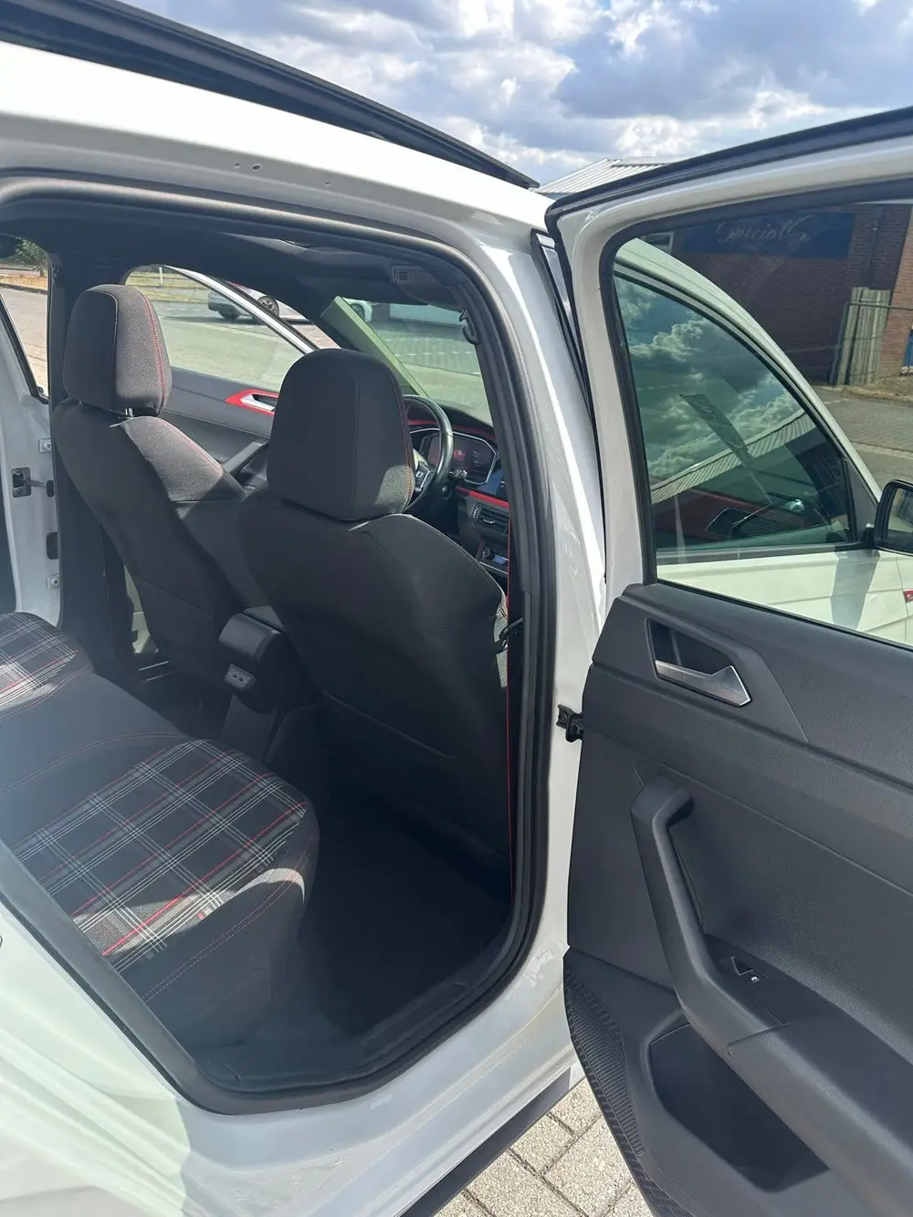 Volkswagen Polo 2.0 TSI 200pk 6-DSG 2020 Wit uit 2020, foto 19