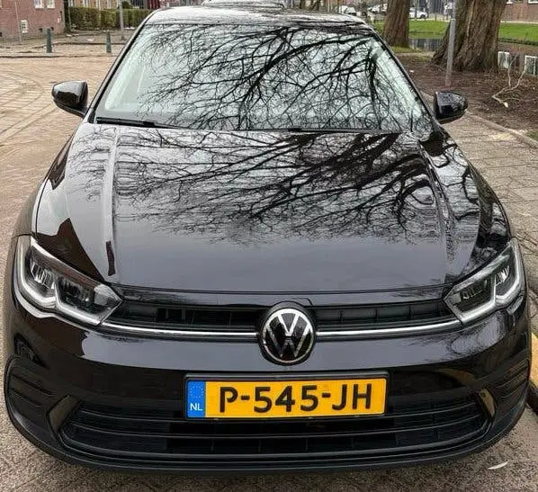 Volkswagen Polo 1.0 TSI 95pk 2022 Zwart APK 2028 uit 2022