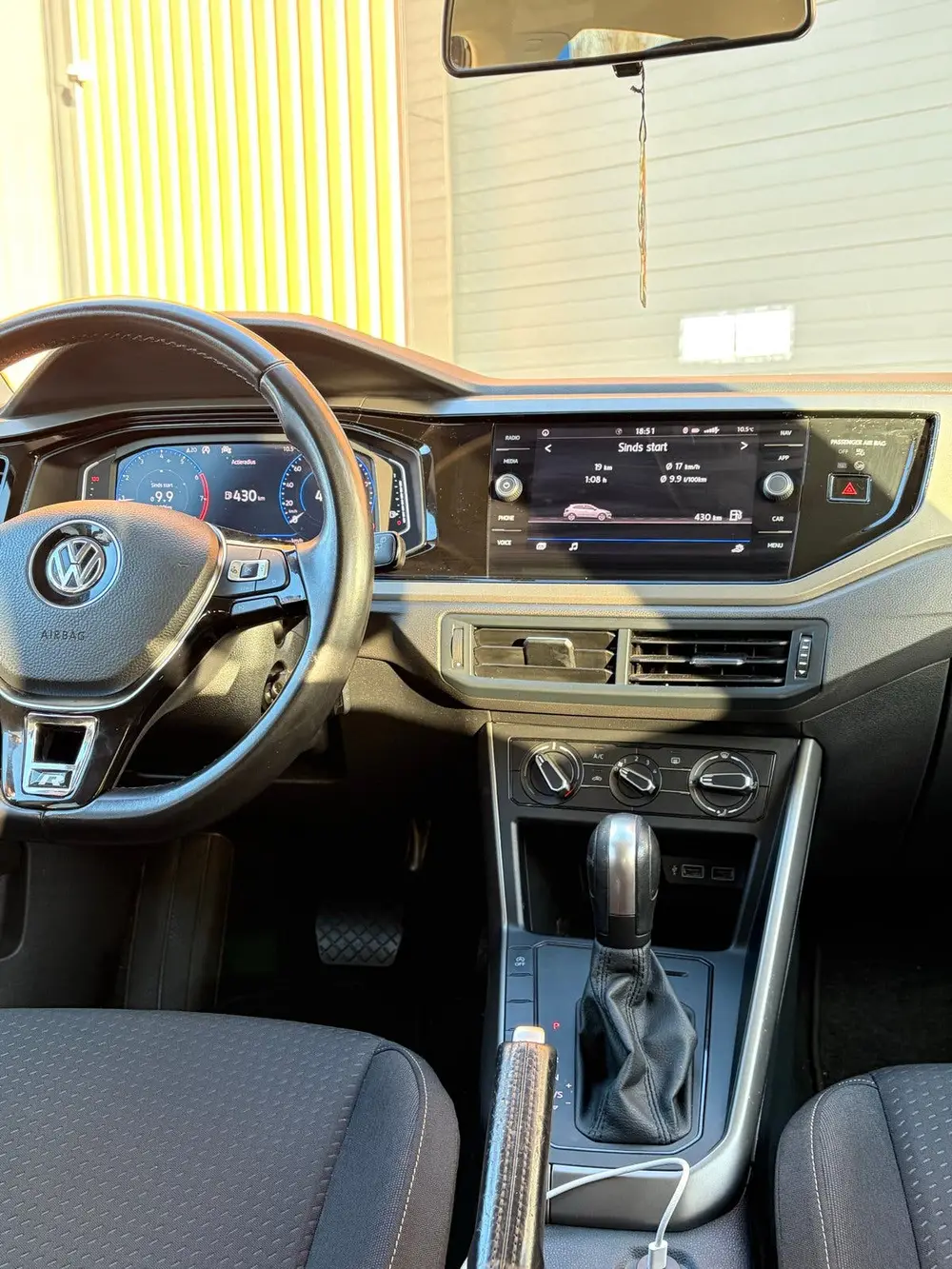 Volkswagen Polo 1.0 TSI 95pk 2020 Grijs 7 versnellingen uit 2020, foto 10
