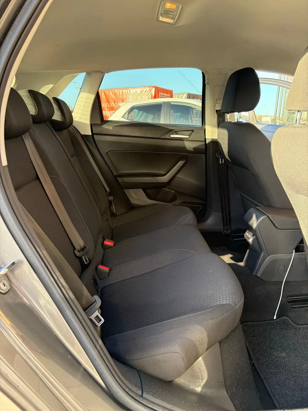Volkswagen Polo 1.0 TSI 95pk 2020 Grijs 7 versnellingen uit 2020, foto 15