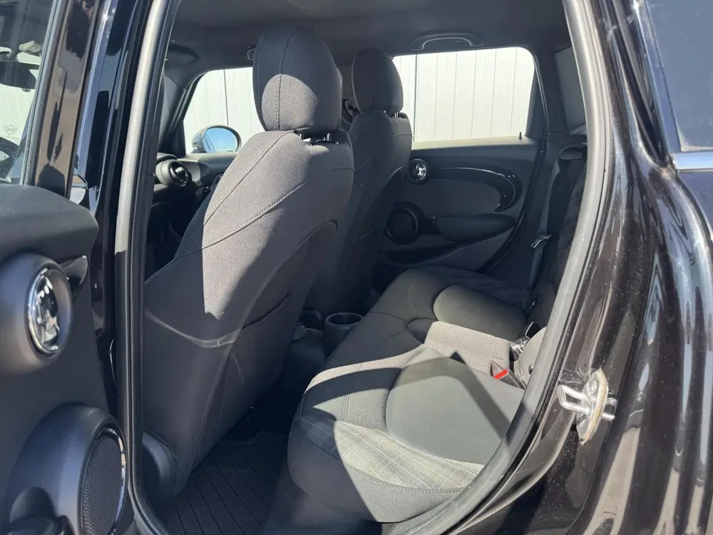 Mini Cooper 1.5 Cooper Chili uit 2019, foto 20