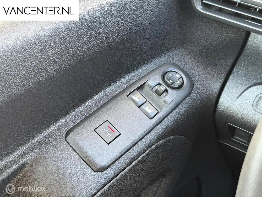 Peugeot Partner Partner 1.5 BlueHDI 130PK Automaat Carplay uit 2020, foto 9