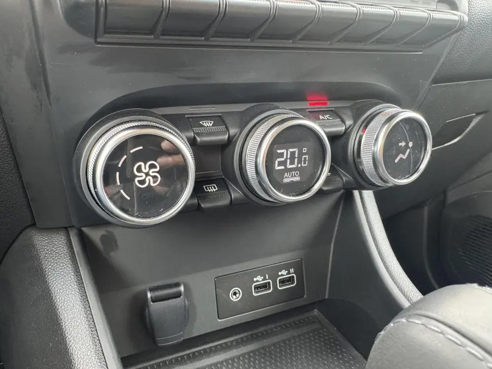 Mitsubishi ASX 1.6 HEV AT First Edition uit 2023, foto 8