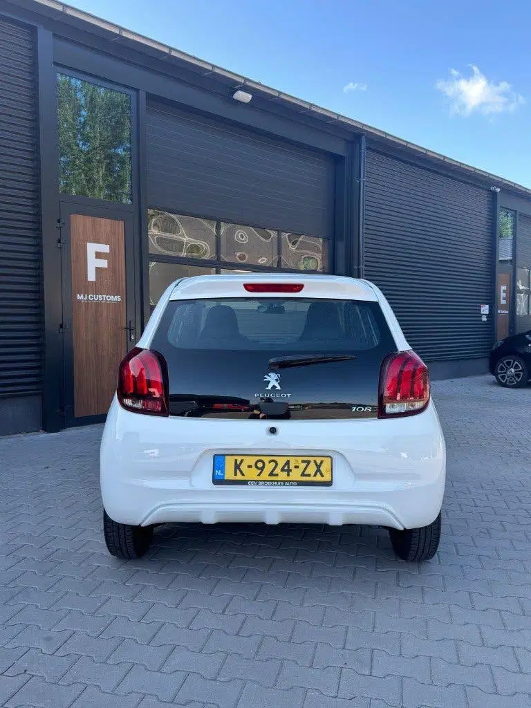 Peugeot 108 1.0 E-vti 72pk 5D 2021 Wit + Carplay uit 2021, foto 5