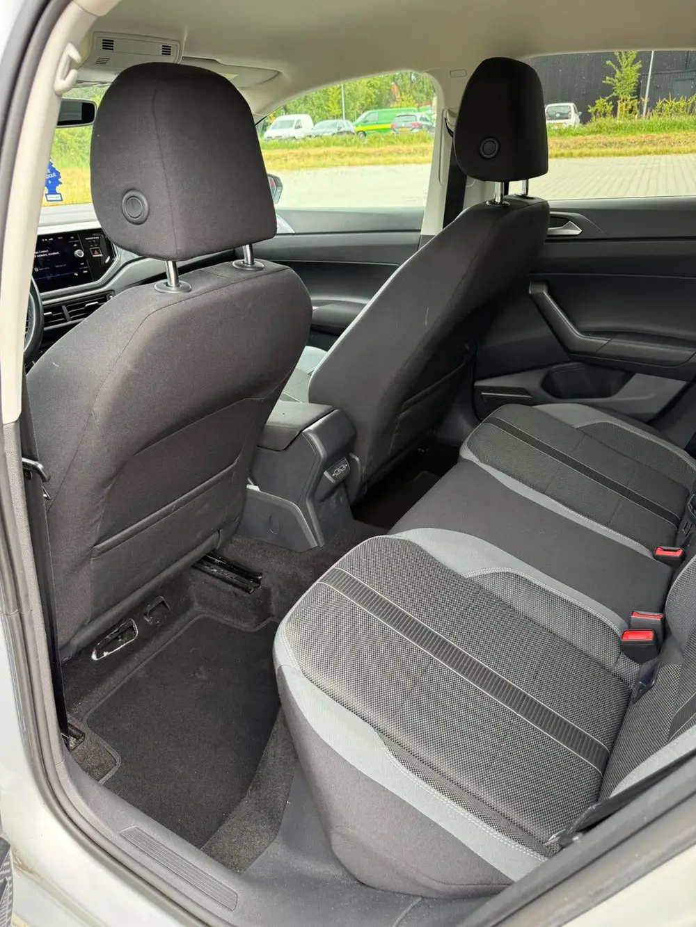 Volkswagen Polo 1.5 TSI 150pk 7-DSG 2020 Grijs uit 2020, foto 10