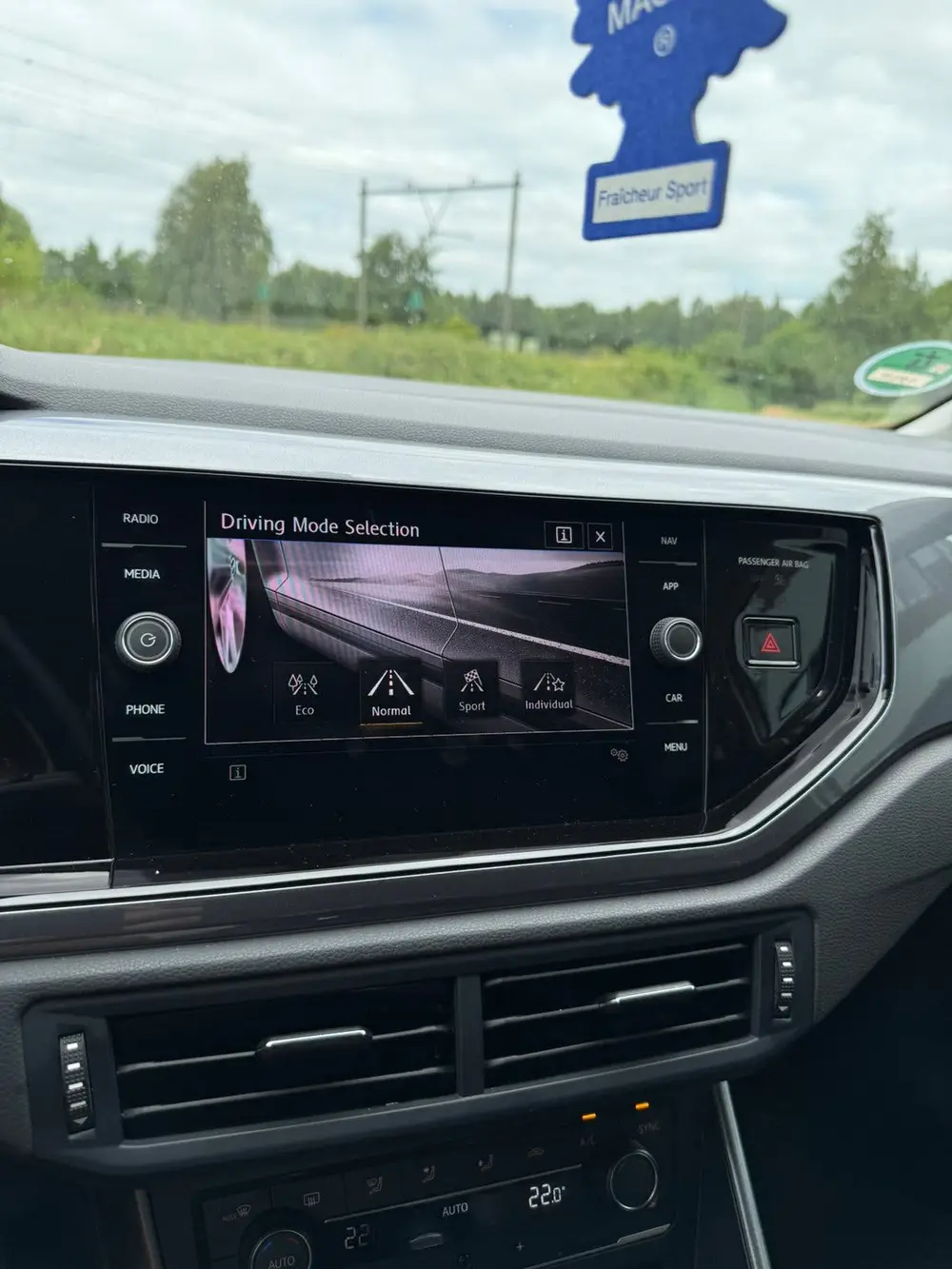 Volkswagen Polo 1.5 TSI 150pk 7-DSG 2020 Grijs uit 2020, foto 13