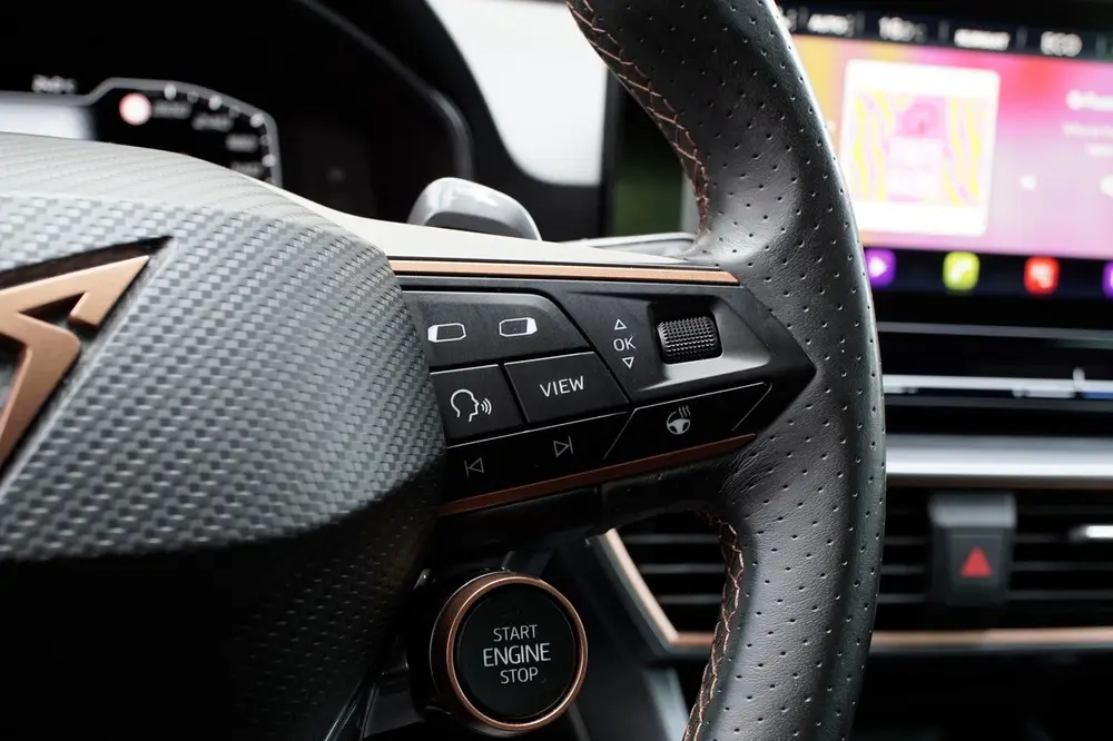 Cupra Leon 1.4 E-hybrid 245pk Dsg-6 2021 Grijs uit 2021, foto 16