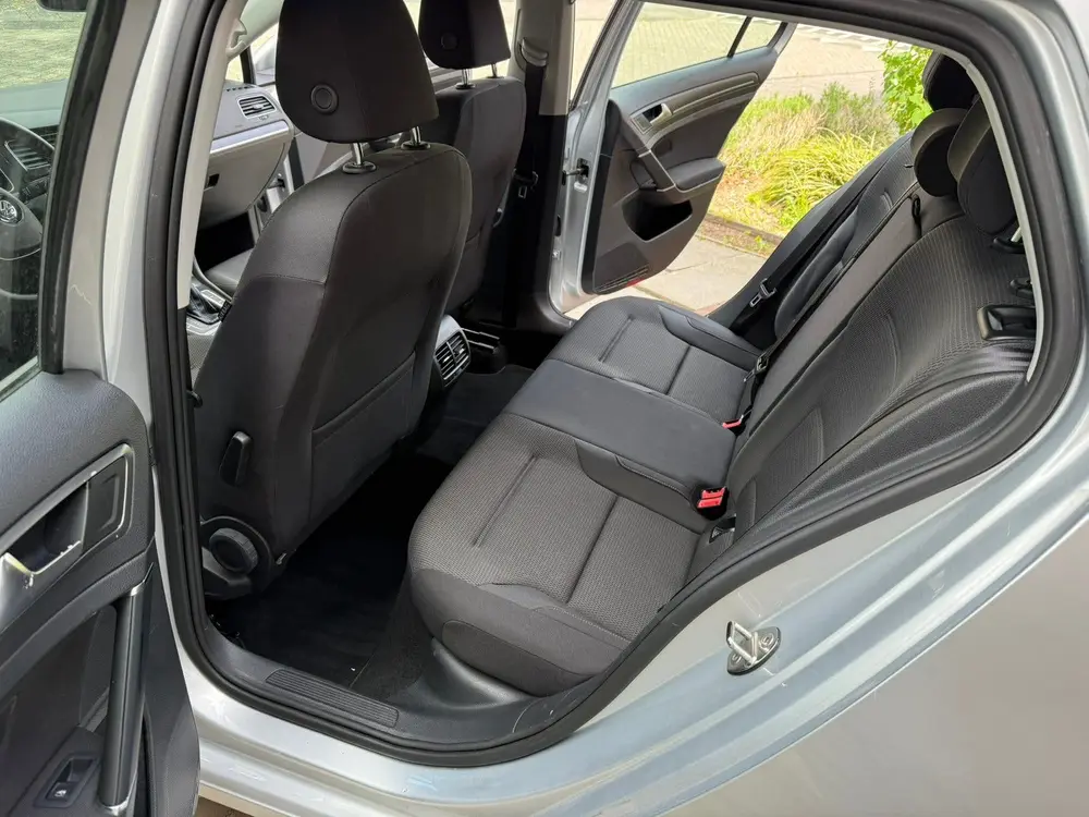 Volkswagen Golf VII Golf E-golf 11.xxx KM  (als nieuw) uit 2019, foto 11