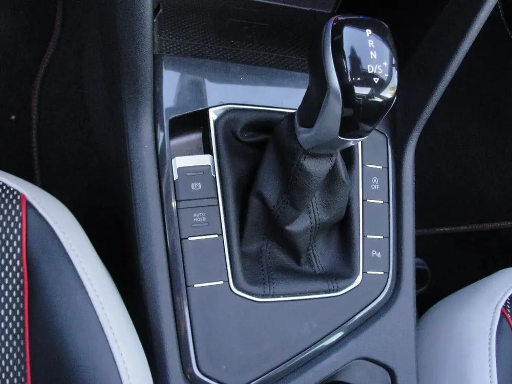 Volkswagen Tiguan 1.5 TSI/AUTOMAAT/2022/URBAN SPORT/OPEN DAK/TREKHAAK uit 2022, foto 14