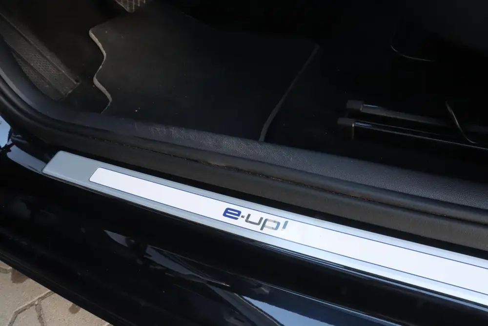 Volkswagen E-Up! e-up! Camera, Lane-assist- BT- Cruise PDC uit 2020, foto 18