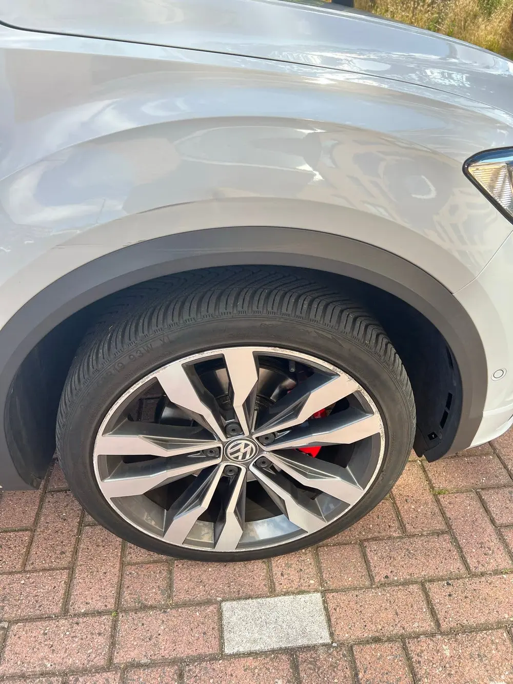 Volkswagen T-Roc 2.0 TSI 190pk 4Motion 7-DSG 2019 Wit uit 2019, foto 15