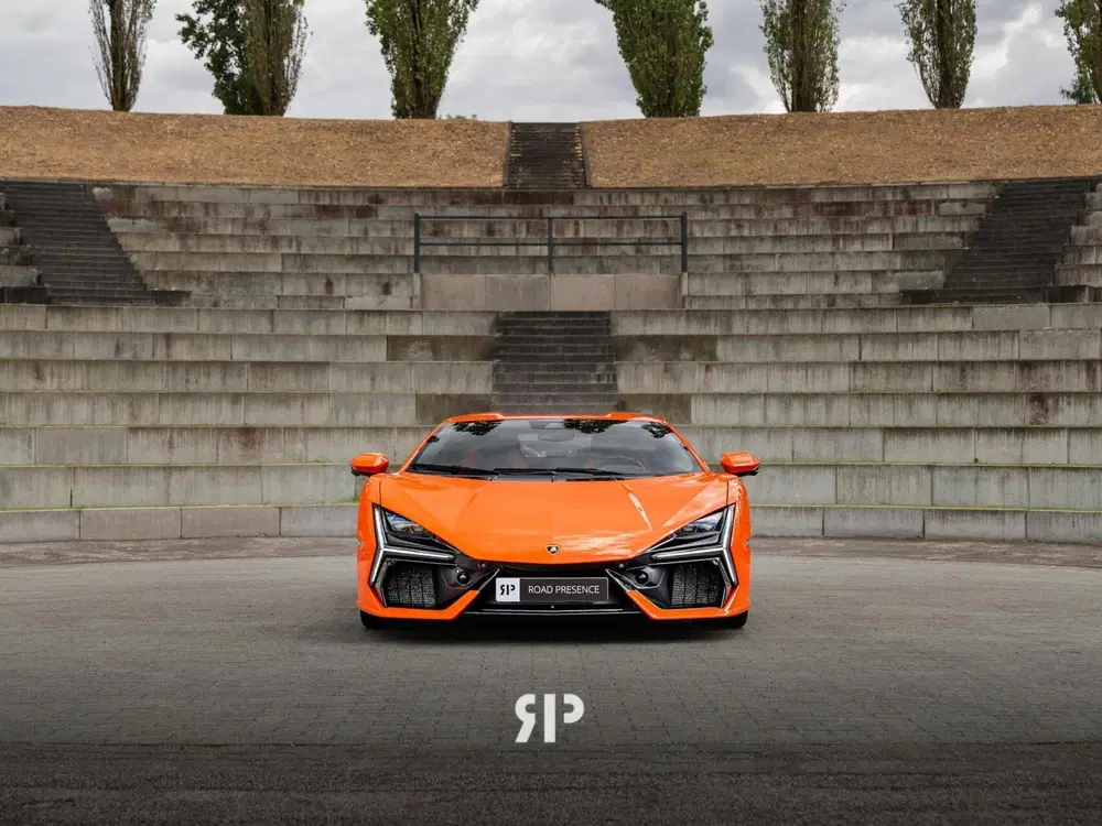 Lamborghini Revuelto Revuelto 6.5 V12 uit 2024, foto 11