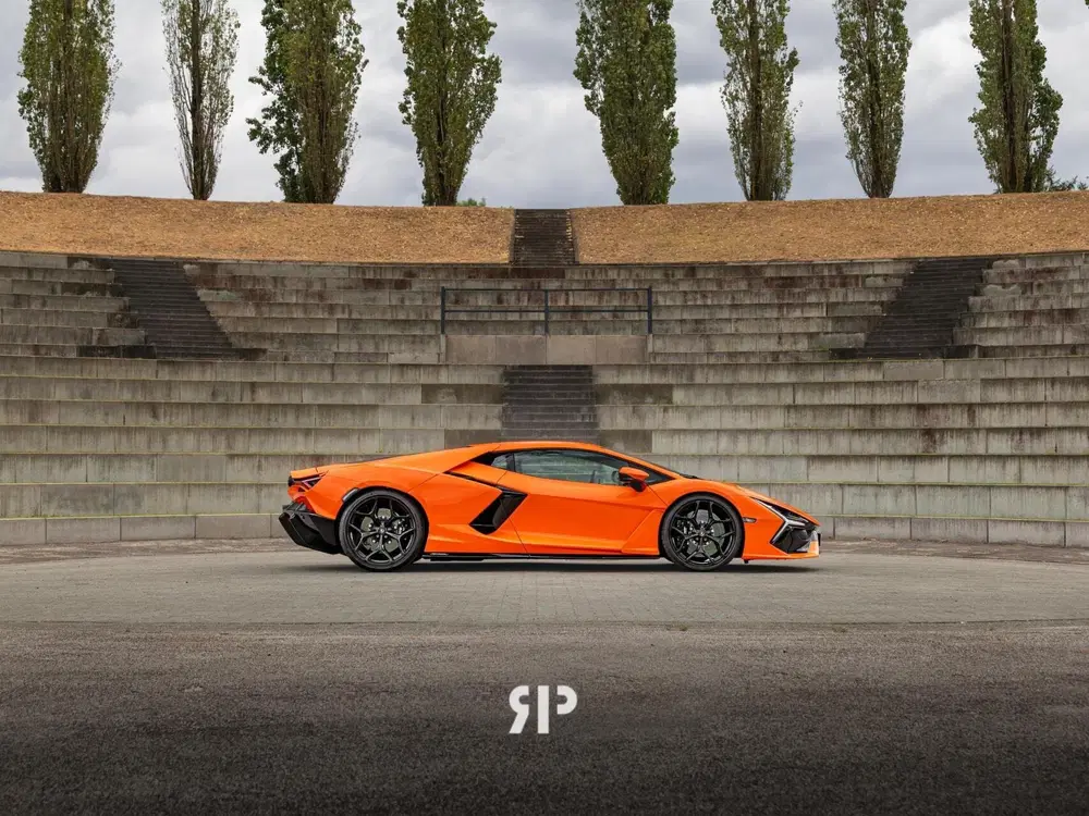 Lamborghini Revuelto Revuelto 6.5 V12 uit 2024, foto 2