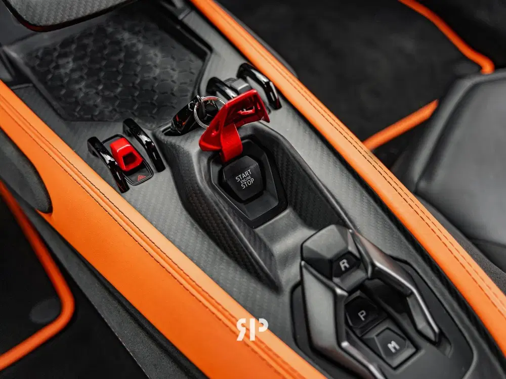 Lamborghini Revuelto Revuelto 6.5 V12 uit 2024, foto 8