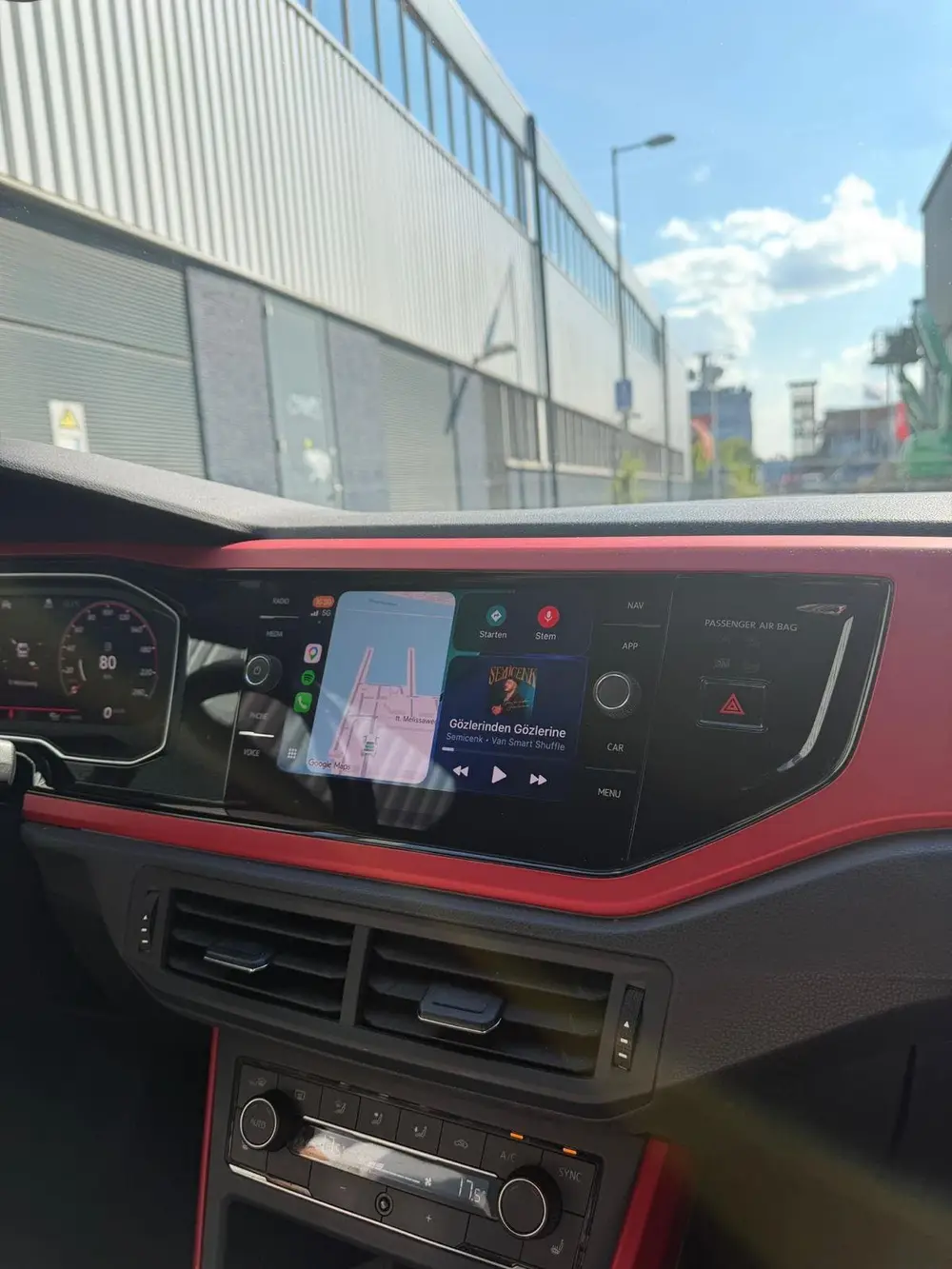 Volkswagen Polo 2.0 TSI 200pk 6-DSG 2020 Zwart uit 2020, foto 11