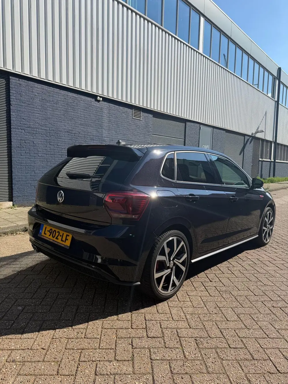 Volkswagen Polo 2.0 TSI 200pk 6-DSG 2020 Zwart uit 2020, foto 7