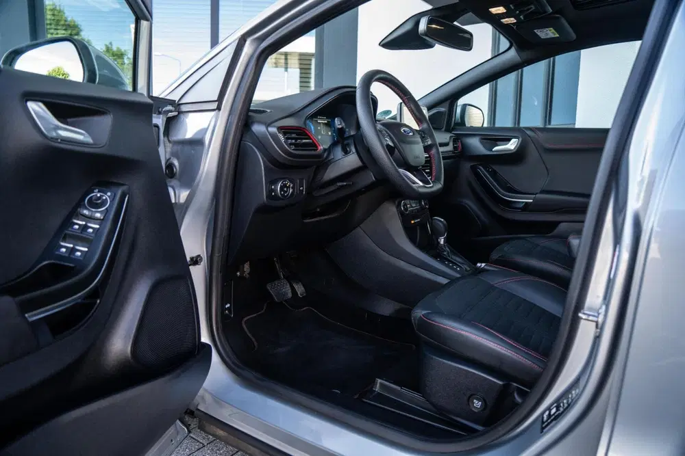 Ford Puma 1.0 Hybrid ST-Line X PANO uit 2022, foto 13