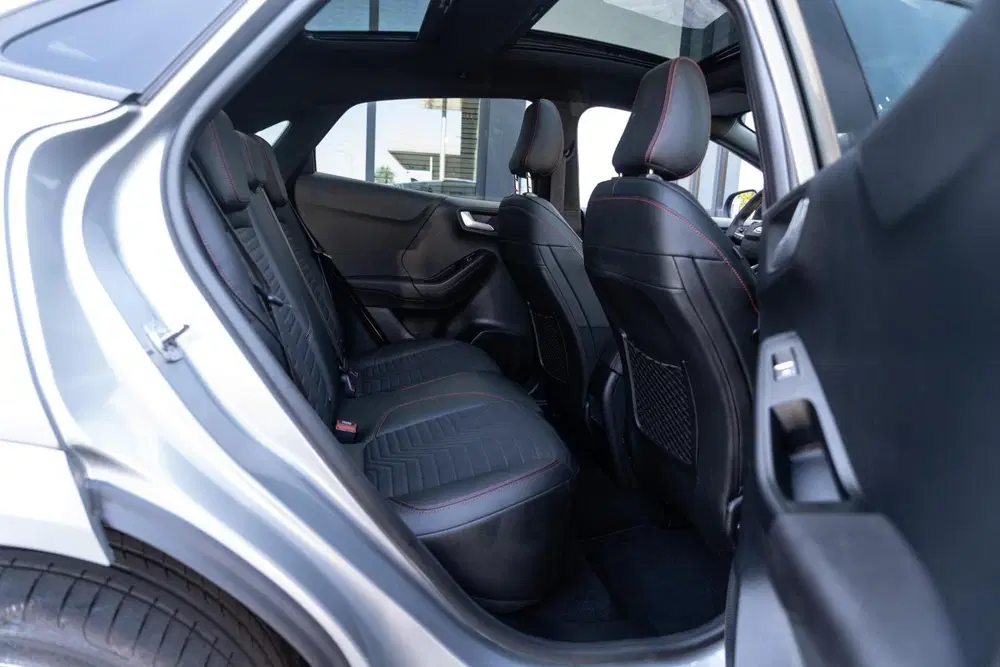 Ford Puma 1.0 Hybrid ST-Line X PANO uit 2022, foto 14