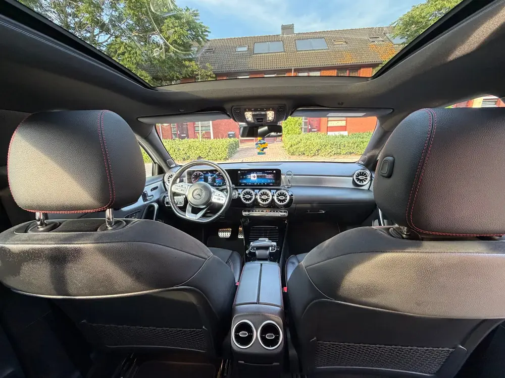 Mercedes-Benz A-Klasse Benz A-Klasse A 200 163pk 7G-DCT 2019 Wit  AMG LIne uit 2019, foto 17