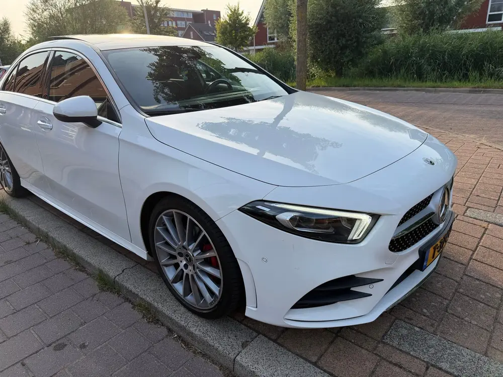 Mercedes-Benz A-Klasse Benz A-Klasse A 200 163pk 7G-DCT 2019 Wit  AMG LIne uit 2019, foto 8