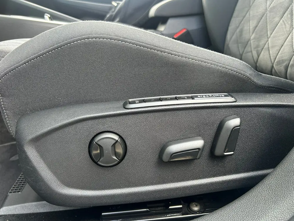 Volkswagen Golf VW Golf 8 1.0 eTSI 2021 Nardo Grey Dealer OH Schadevrij uit 2021, foto 19