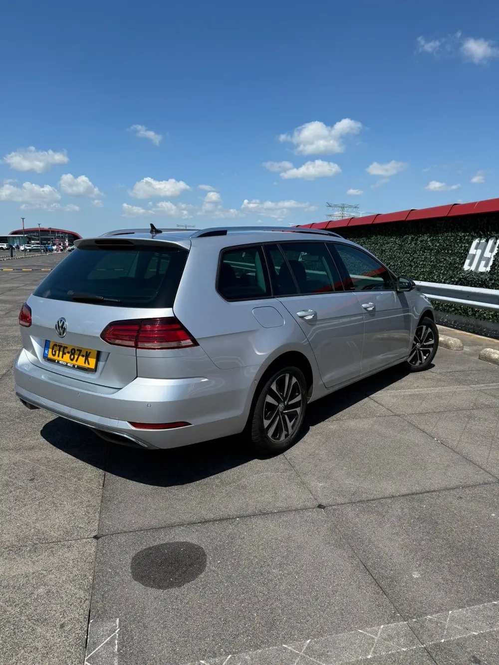 Volkswagen Golf Variant 2.0 TDI 150pk 7-DSG 2019 Grijs uit 2019, foto 3