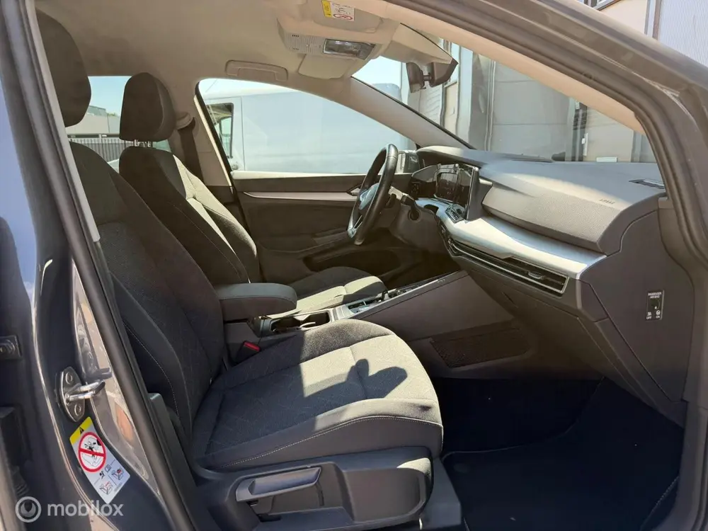 Volkswagen Golf Variant 1.5 eTSI R-Line B+ / ACC / LMV / Aut uit 2022, foto 11