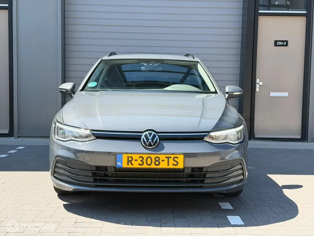 Volkswagen Golf Variant 1.5 eTSI R-Line B+ / ACC / LMV / Aut uit 2022, foto 3