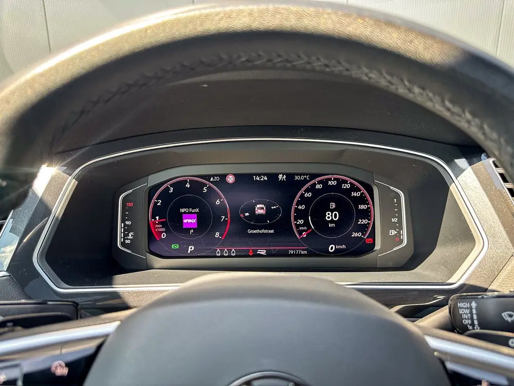 Volkswagen Tiguan 1.5TSI 3xR-Line |PANO |150PK |DSG |STNDKCH uit 2021, foto 19