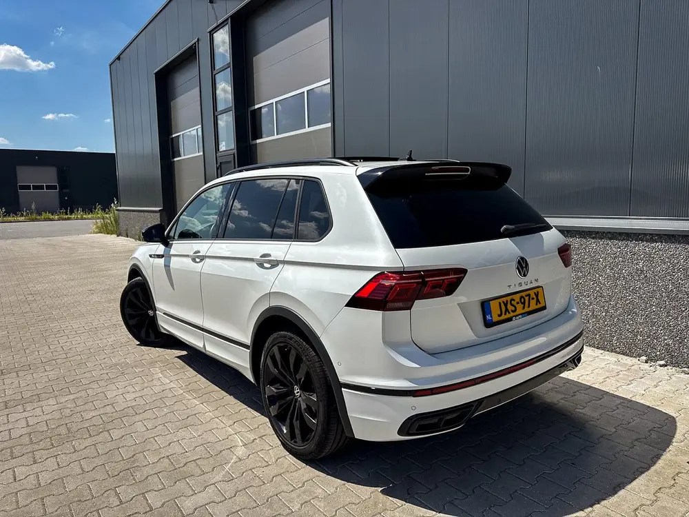 Volkswagen Tiguan 1.5TSI 3xR-Line |PANO |150PK |DSG |STNDKCH uit 2021, foto 9