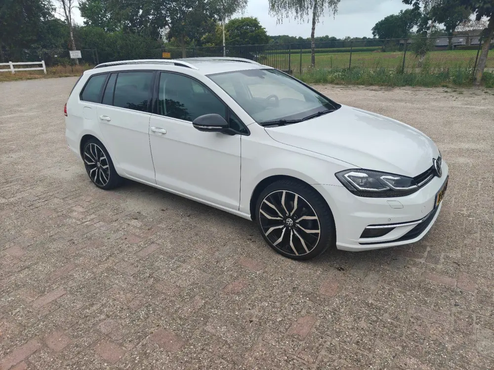 Volkswagen Golf Variant 1.5 TSI 150pk 7-DSG 2020 Wit uit 2020, foto 5