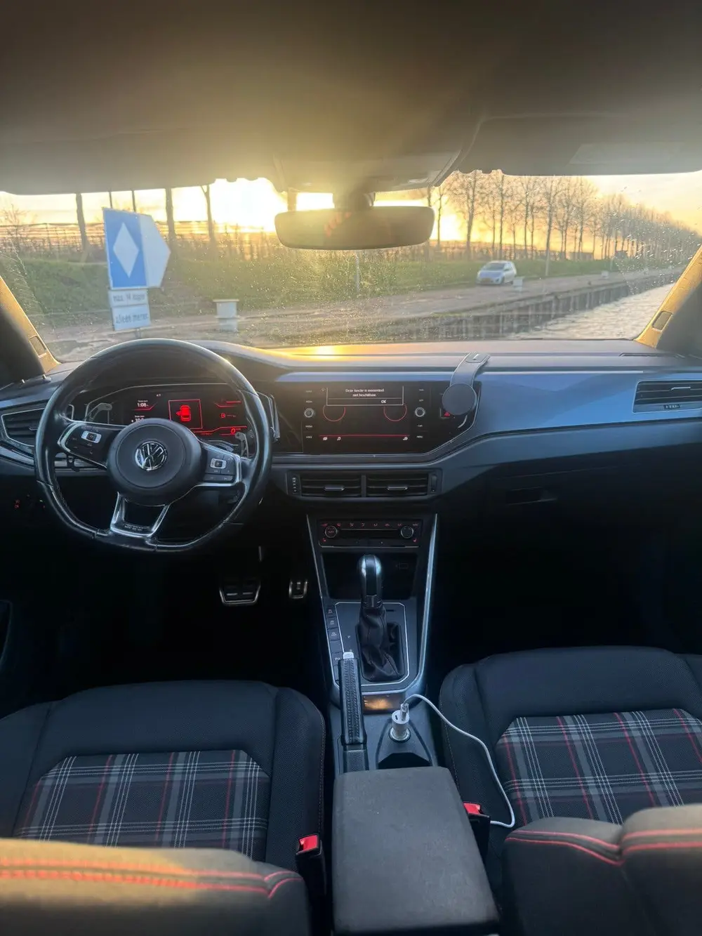 Volkswagen Polo 2.0 TSI 200pk 6-DSG 2019 Wit uit 2019, foto 6