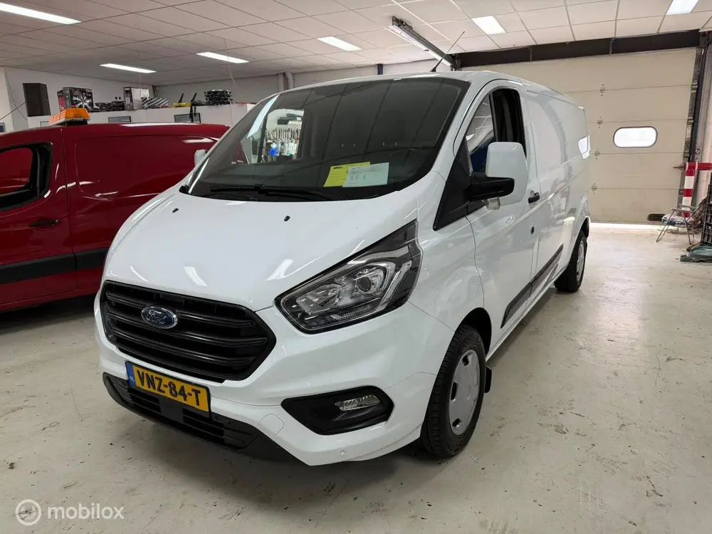 Ford Transit Custom 300 2.0 TDCI L2H2 Trend uit 2019, foto 2