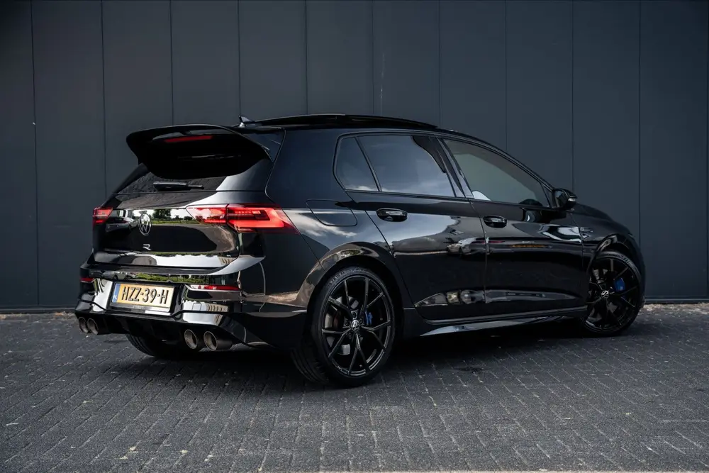 Volkswagen Golf 2.0 TSI 320pk AKRA 4MOTION 2021 Zwart - VOL uit 2021, foto 6