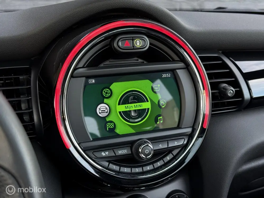 Mini 3-Deurs 2.0 John Cooper Works | Pano | Leder | HUD | 231 PK uit 2019, foto 11