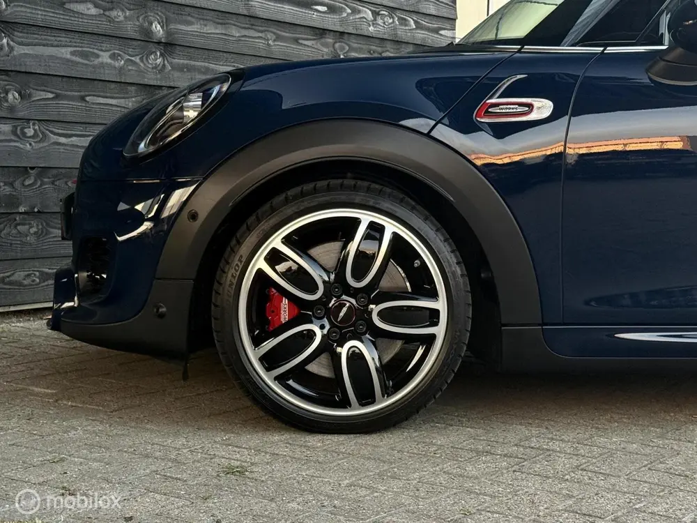 Mini 3-Deurs 2.0 John Cooper Works | Pano | Leder | HUD | 231 PK uit 2019, foto 16