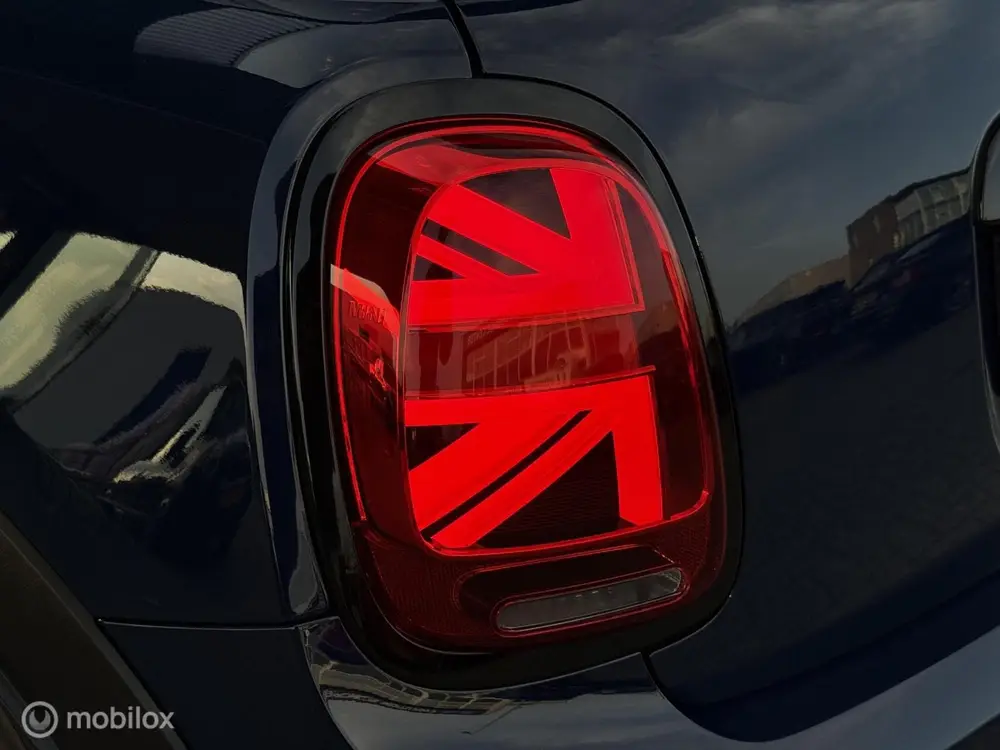 Mini 3-Deurs 2.0 John Cooper Works | Pano | Leder | HUD | 231 PK uit 2019, foto 17