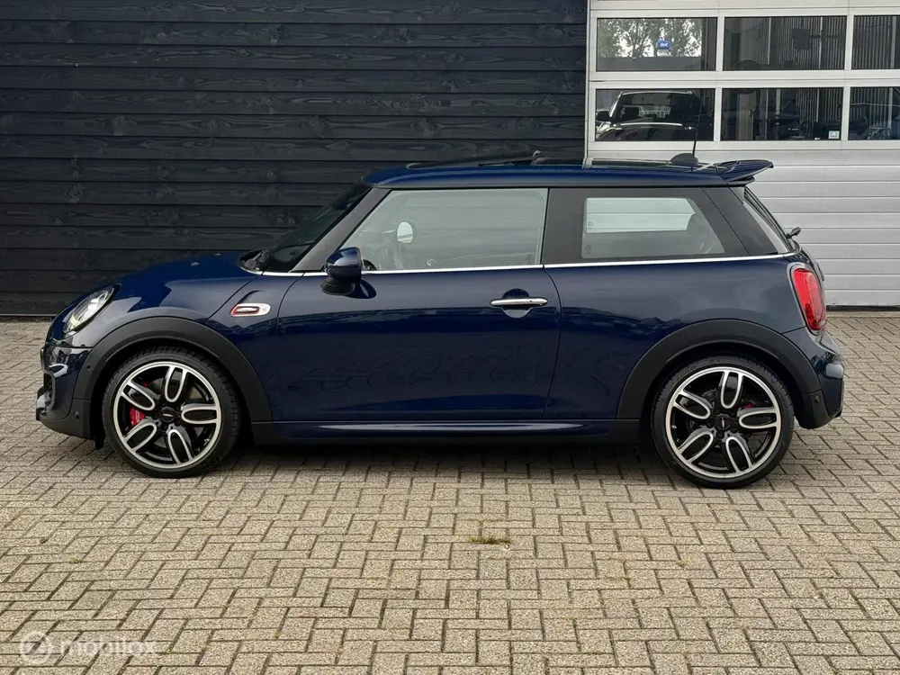 Mini 3-Deurs 2.0 John Cooper Works | Pano | Leder | HUD | 231 PK uit 2019, foto 3