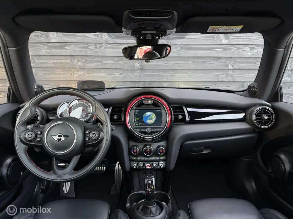 Mini 3-Deurs 2.0 John Cooper Works | Pano | Leder | HUD | 231 PK uit 2019, foto 6